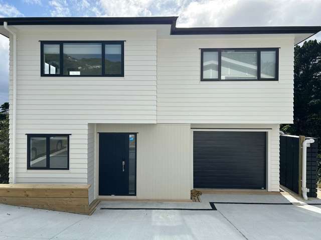 New Build 3 Bedroom + Study Home in Tawa!