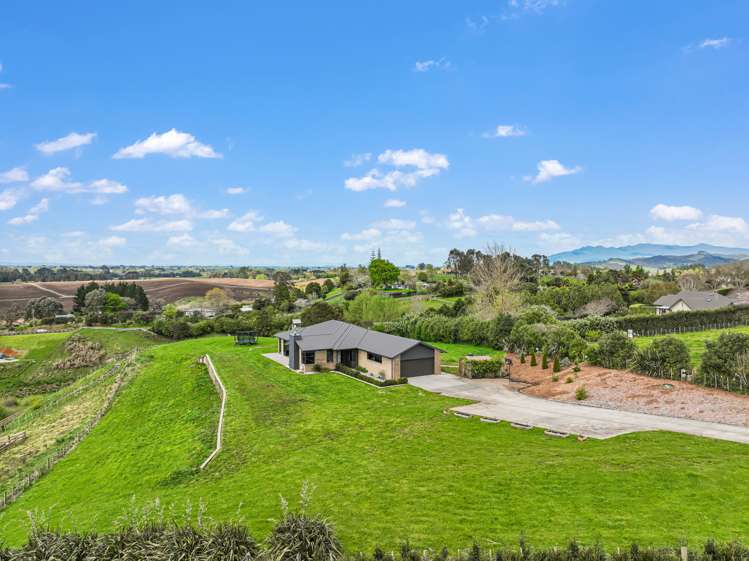 124 Bell Road Whatawhata_7