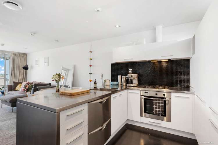 6x/435 New North Road Kingsland_3