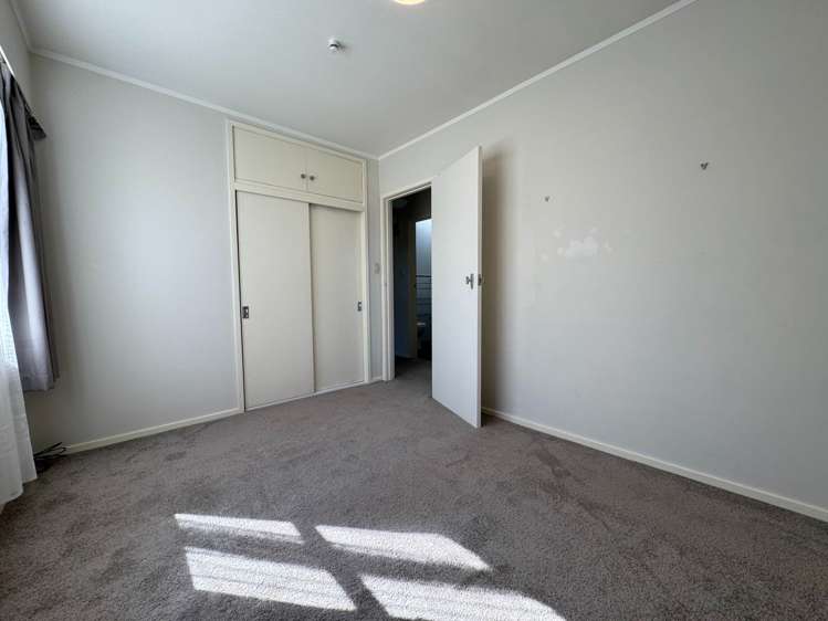 1/32 Thatcher Street Mission Bay_13