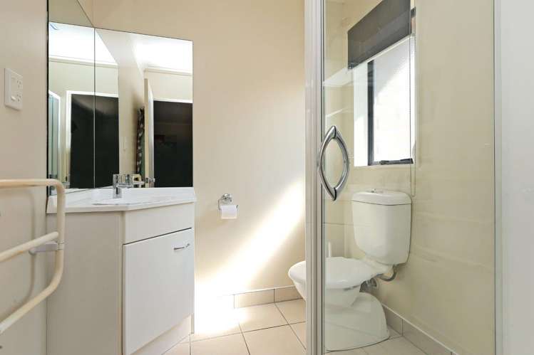 202 Frimley Oaks Frimley_12