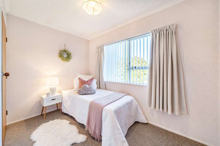 33 Shanly Street Brown Owl_9