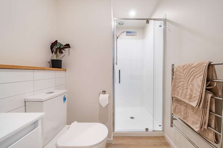 123 Knights Road Hutt Central_11