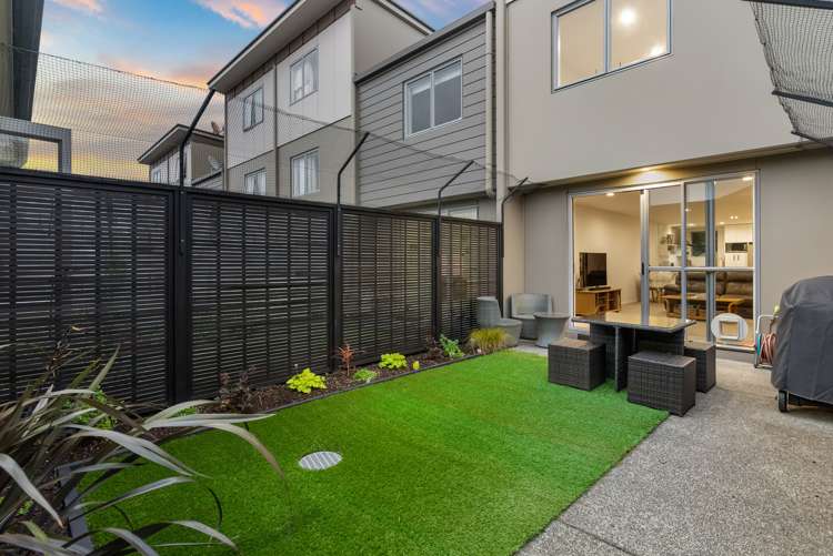 12/1 Gracechurch Drive Flat Bush_36