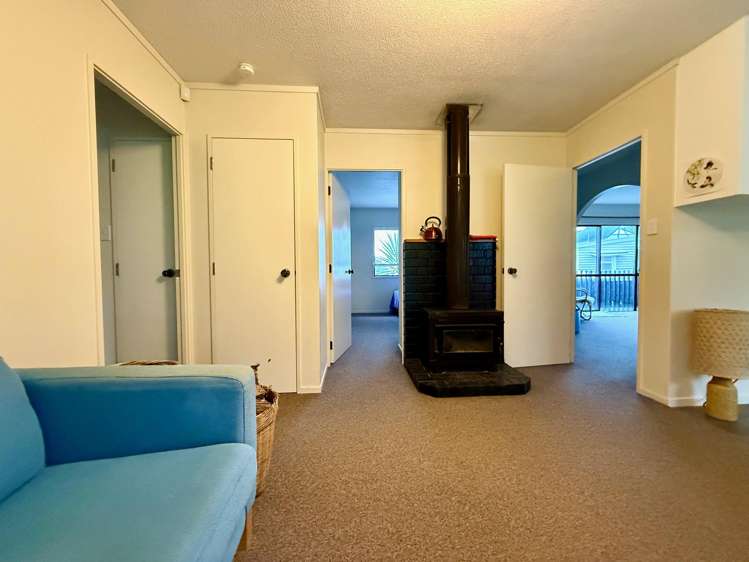 14 James Street Raglan_11