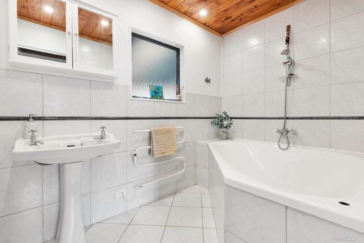 42 Codlin Road Waiuku_10