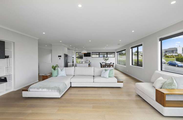 29 John Burke Drive Aotea_9