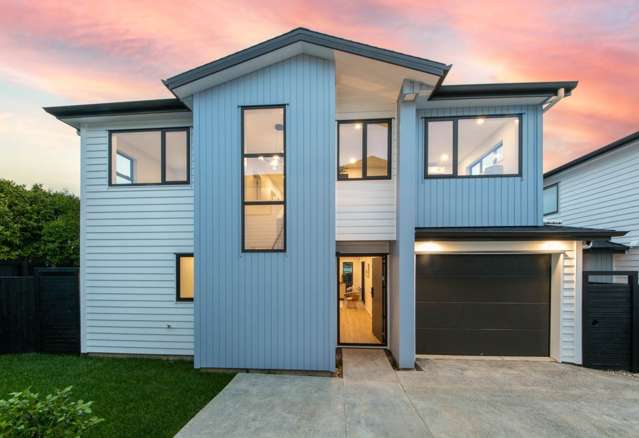 Near New 2 Level Family Home in Blockhouse Bay
