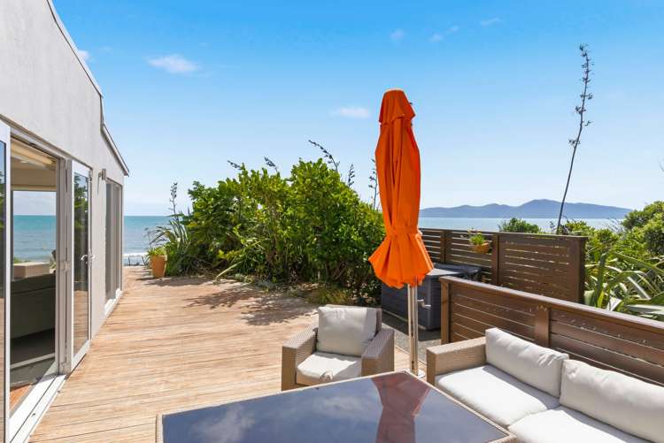 60 The Esplanade Raumati South_16