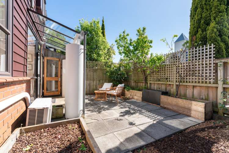 1/80 Hobson Street Thorndon_18