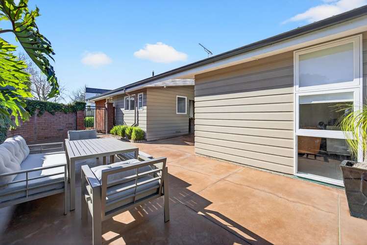 8 Blue Gum Rise Sunnyhills_29