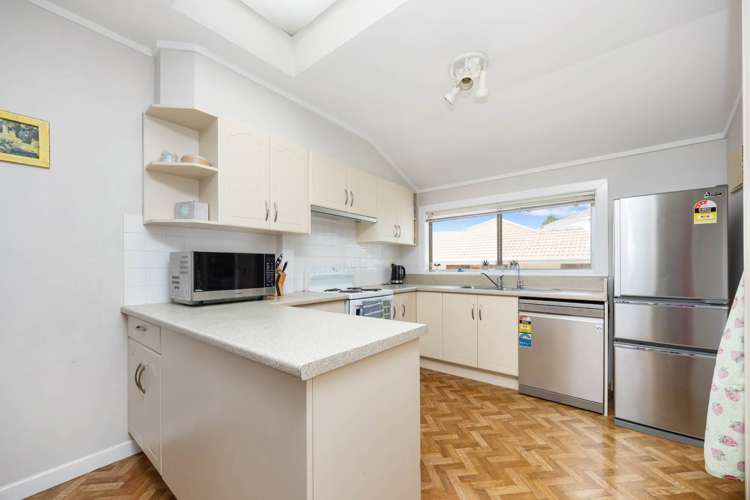 6 Admiral Beatty Avenue Mount Roskill_5