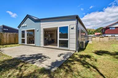 5 Rotoiti Place_4