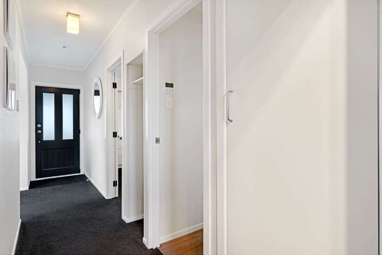 4 Rixon Place Te Atatu Peninsula_14