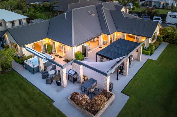 208 Cavendish Road Casebrook_39