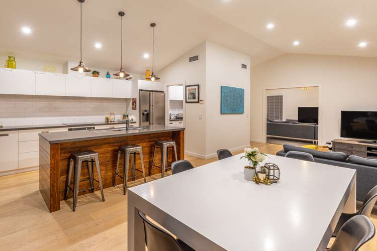 5 Childs Way Richmond_5