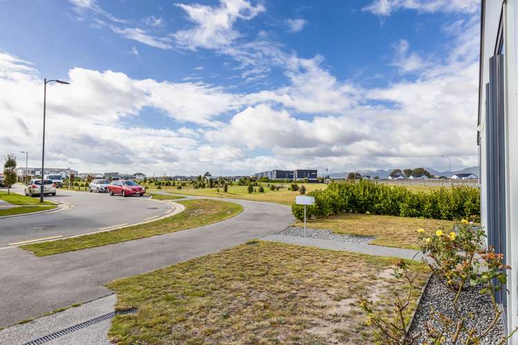 1 Tippet Crescent Wigram_12