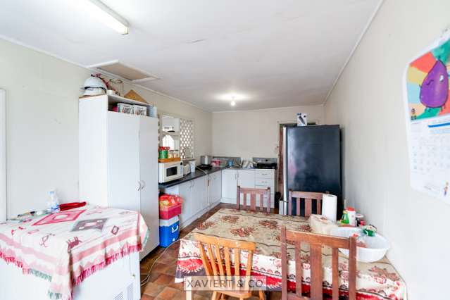 10 Gilbert Road Otara_4