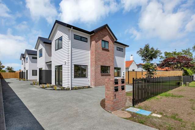 Four Freehold Townhouses - Prime Location