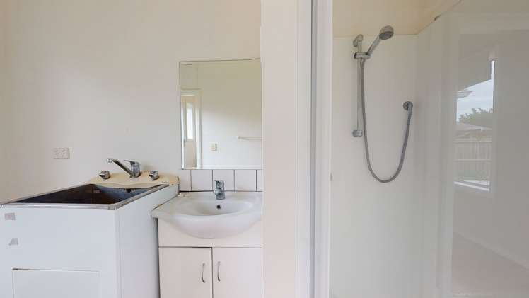 6 Clark Street Allenton_9