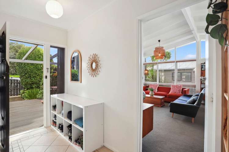 1 Dawnhaven Drive Te Atatu Peninsula_7