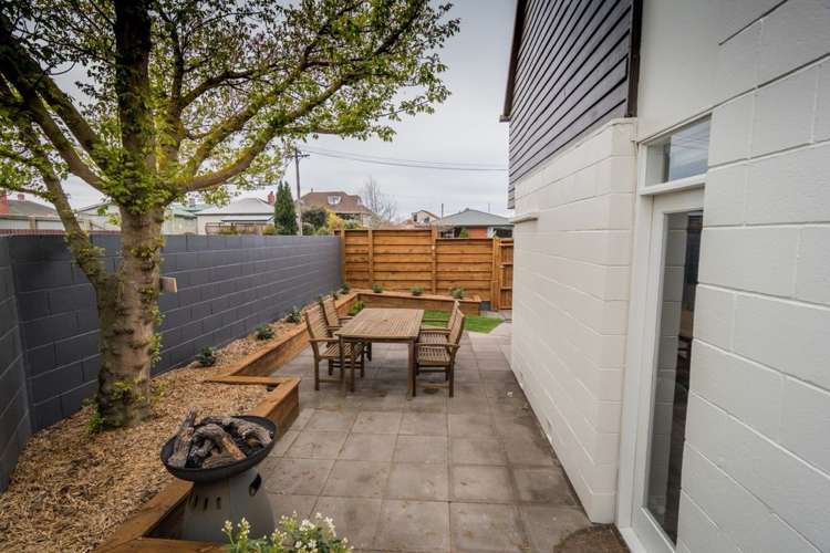 4/2 Cross Street Marchwiel_5