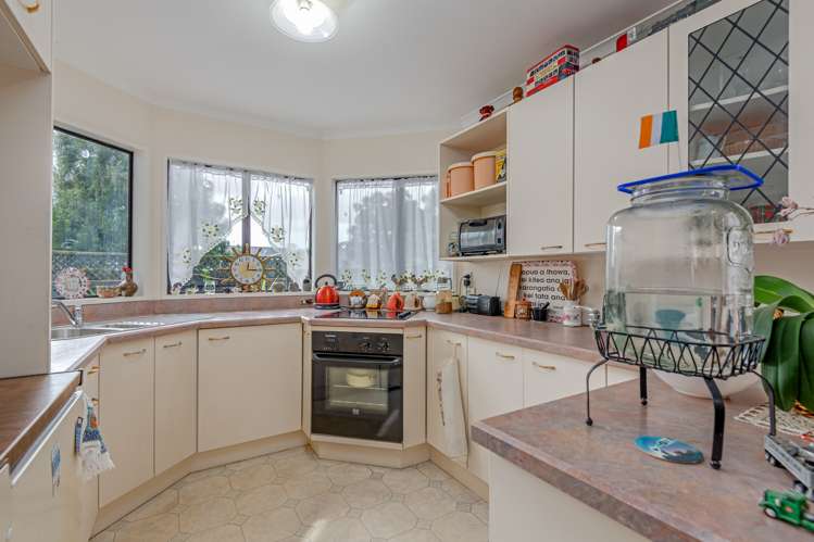 64 Bryant Street Takaro_18