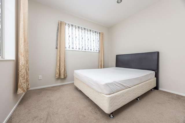 55 Castlederg Drive Flat Bush_3