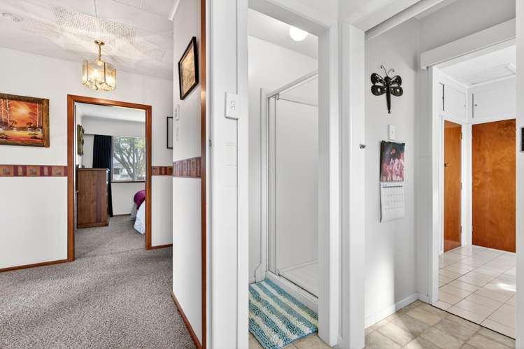 36 Costley Street Carterton_14