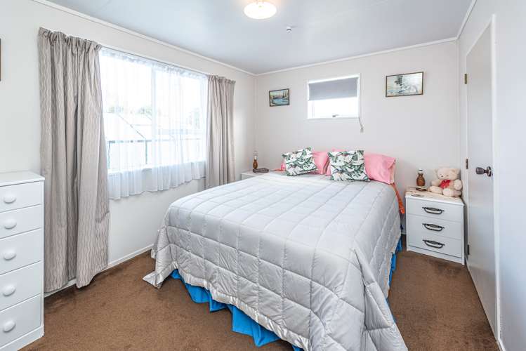 19 Exeter Crescent Springvale_7