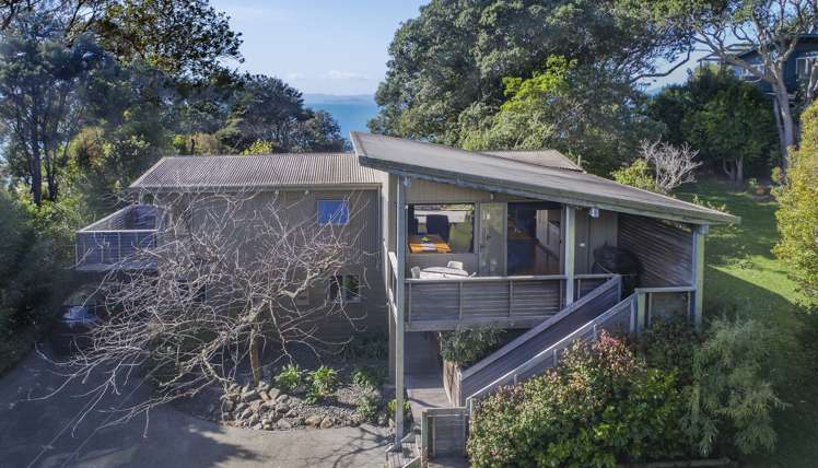 203 Howard Road Orere Point_0