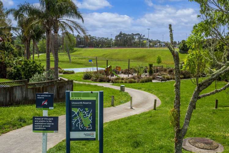 46 Goldfinch Rise Unsworth Heights_17