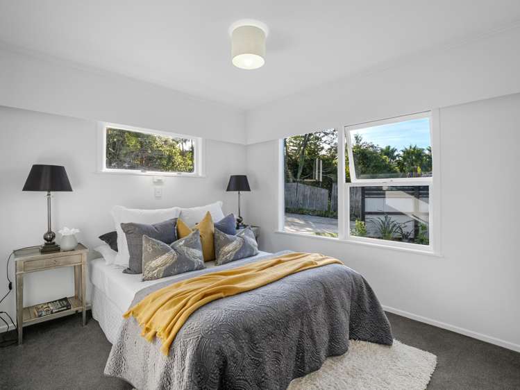 2/6 Tallington Crescent Torbay_11