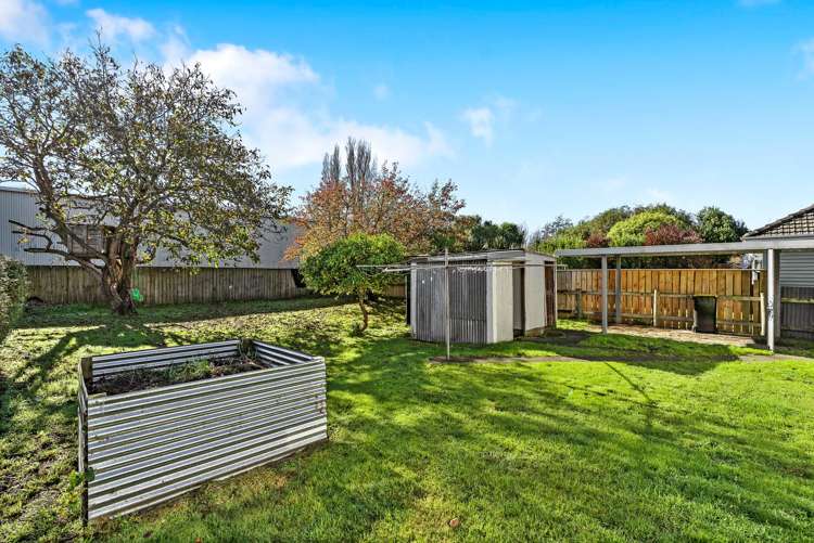 29 Railway Crescent Masterton_15