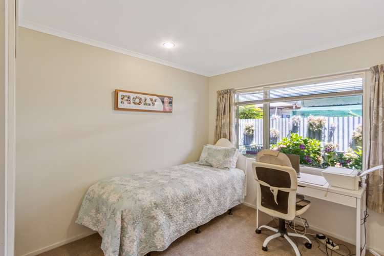 5a Menin Road Onekawa_29