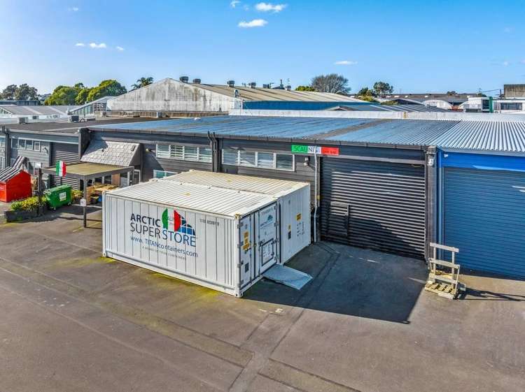 Units 3 & 4, 10 Olive Road_0