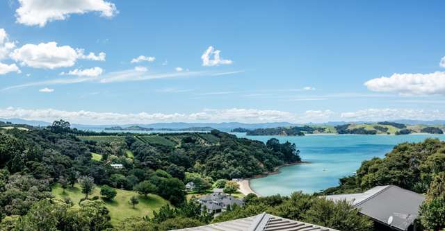 788 Orapiu Road Waiheke Island_1