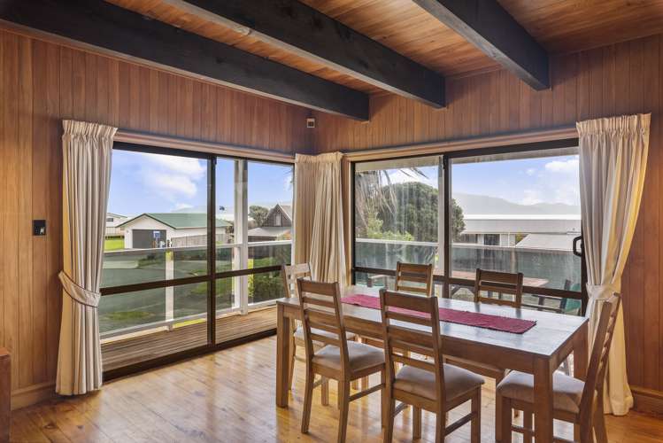 11 Waiheke Street Waikanae Beach_14