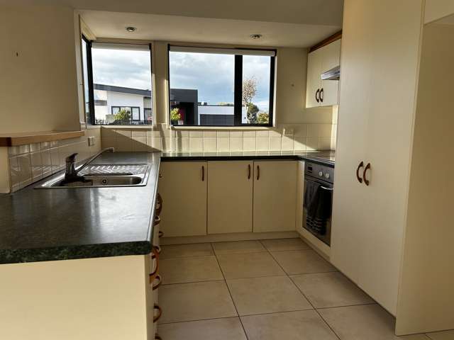 115 Kotuku Crescent Ferrymead_1