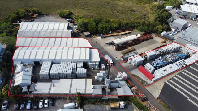 BIG INDUSTRIAL AND YARD ON ROSEBANK ROAD 