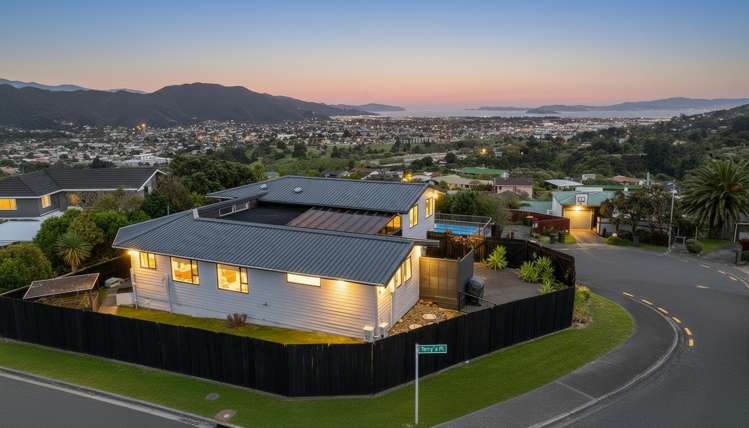 1 Terrys Place Kelson_24