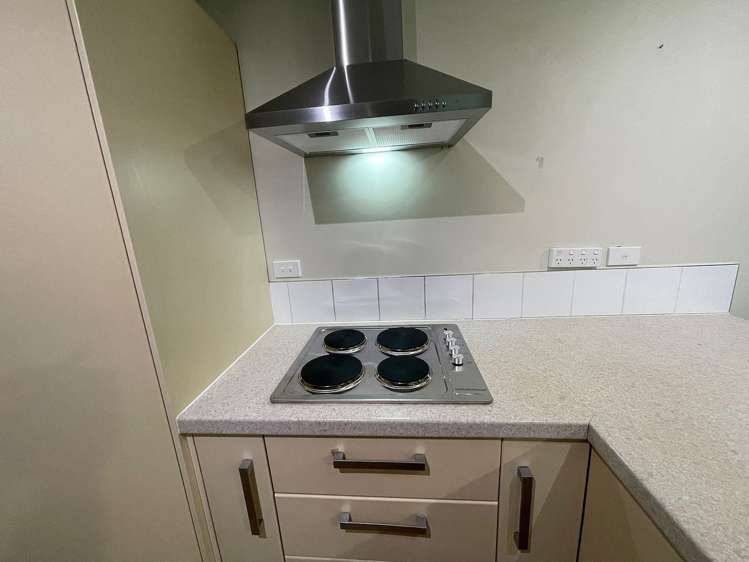 3B Simons Street Moturoa_2