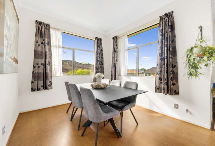 11 Ballydonegan Rise East Tamaki_15