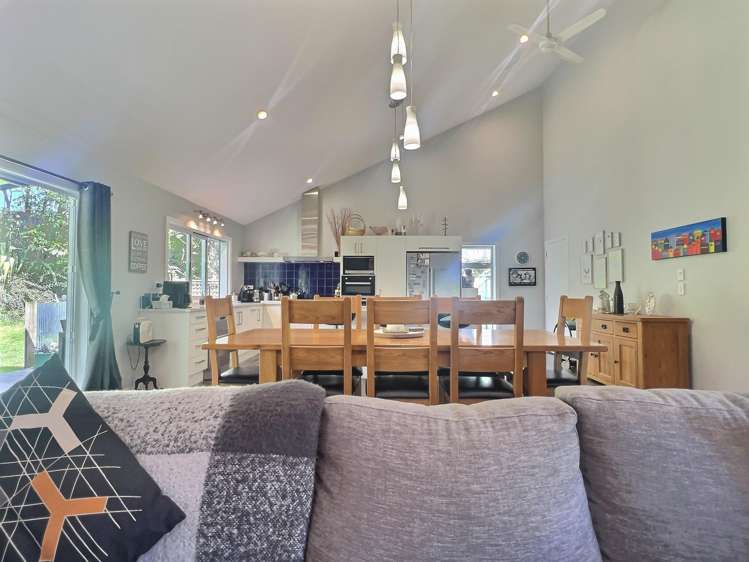 26 Taringa Avenue Kuratau_3