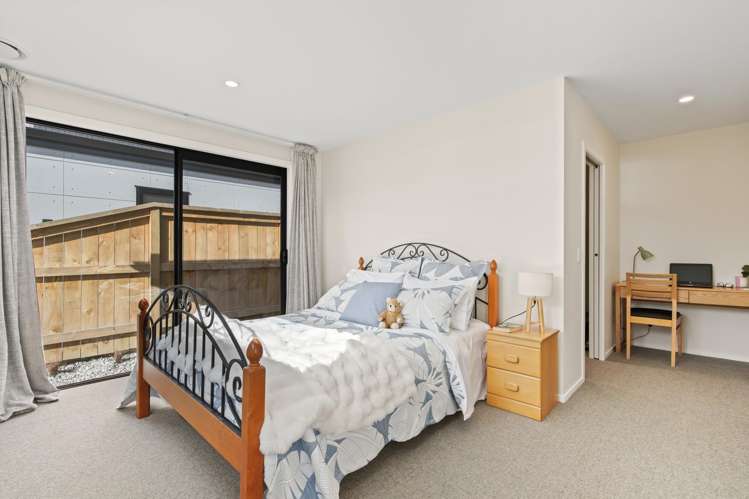 6 Rill Lane Jacks Point_13