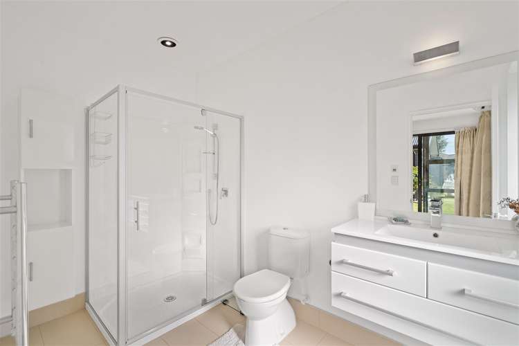 4 Mimosa Lane Yaldhurst_11