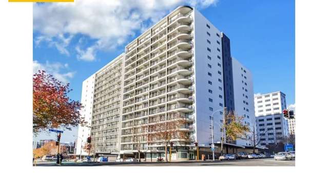 Central Auckland 2BR Gem with Amenities
