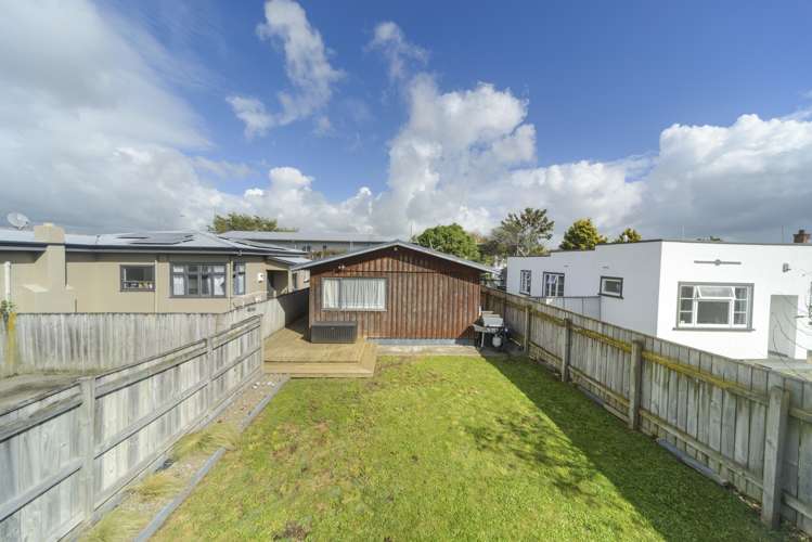 92 Cook Street Palmerston North Central_17