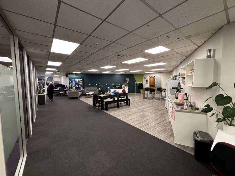 Suite 3/29 Waterloo Road Hutt Central_6