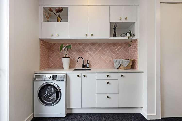 16 Clydesdale Way Frimley_18